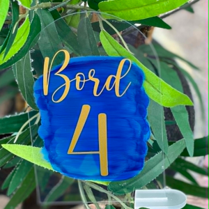 Bordnummer i akryl med stativ
